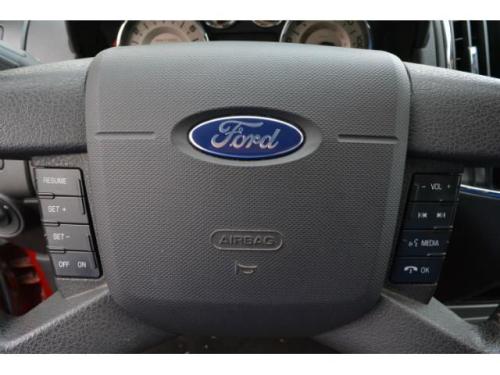 2010-Ford-Edge-10