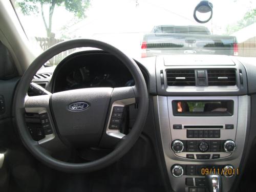 2012-Ford-Fusion-06