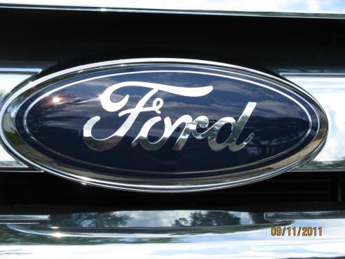 2012-Ford-Fusion-09